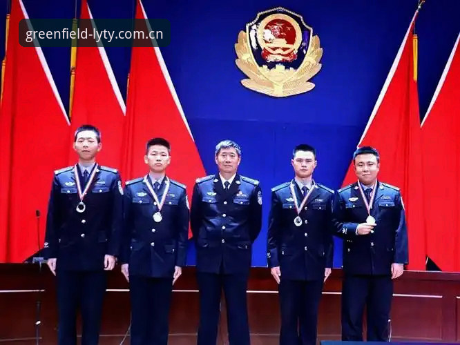 绿茵体育官网怎么样 世界杯安保协作模式转变深度分析:从40人到3人的警务部署背后